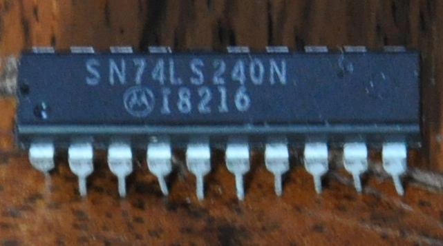 74LS240
