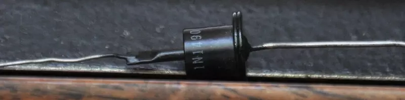 1N1490