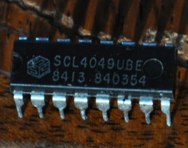 4049