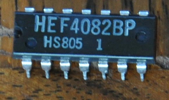 4082