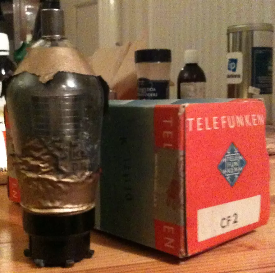 CF 2
