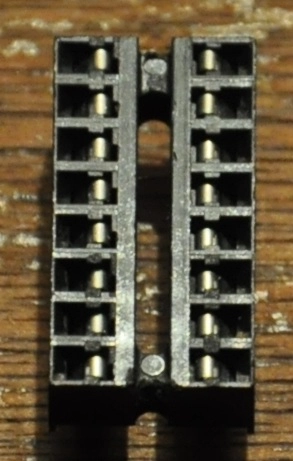 DIL16
