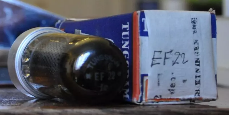 EF 22