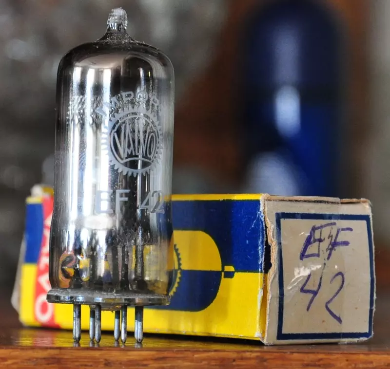 EF 42