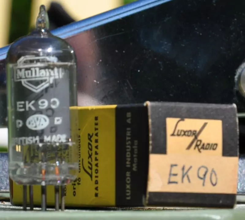 EK 90