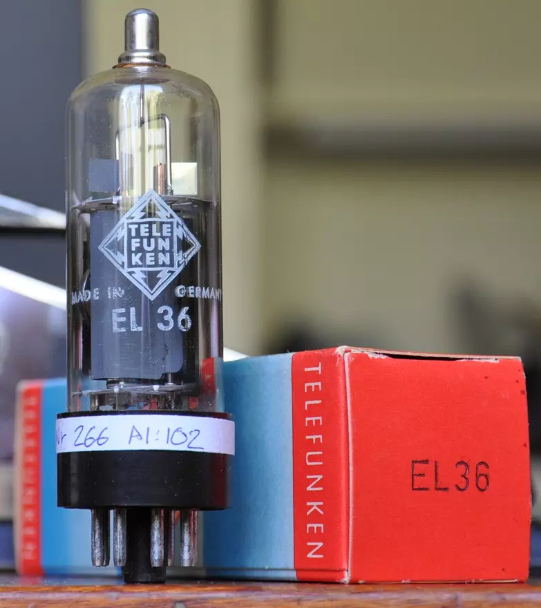 EL 36