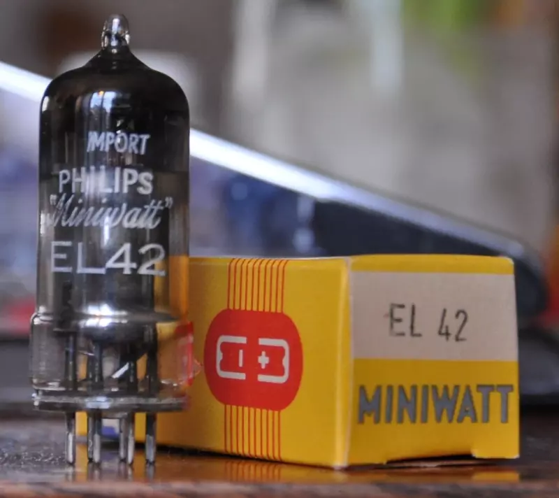 EL 42