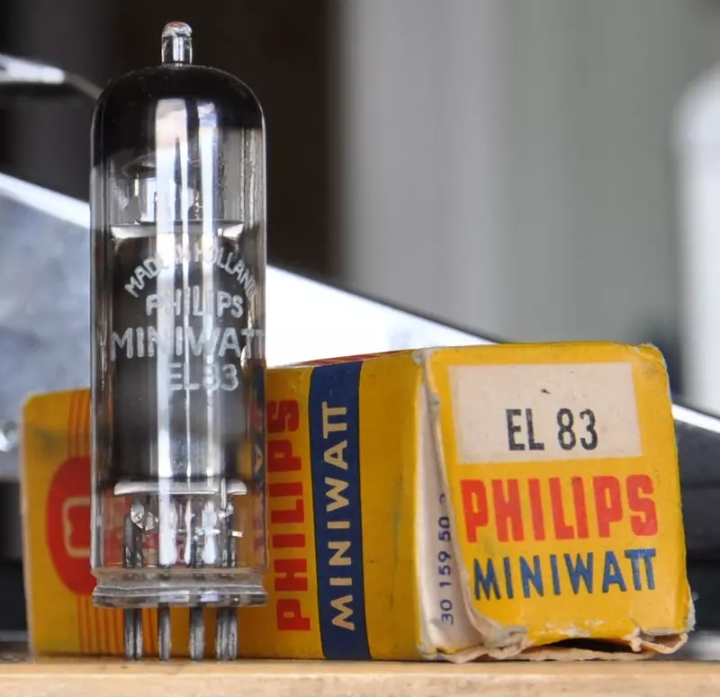 EL 83