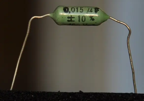 Laying 0.015uF 10% 400V FA15N10P400V 0,015uF ±10% 400V