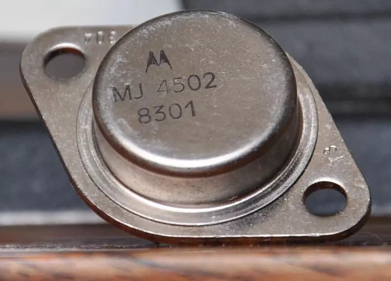 MJ4502